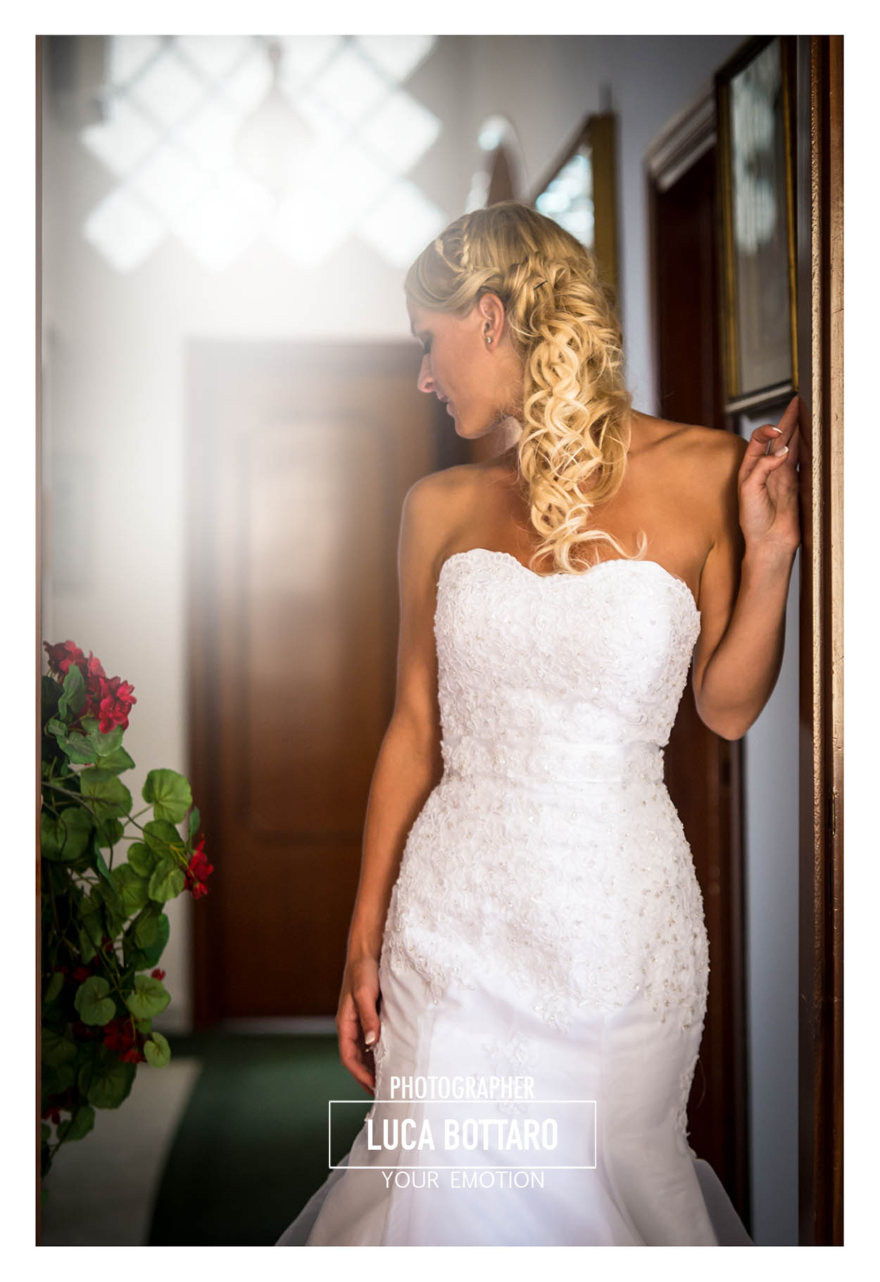 abito sposa semplice